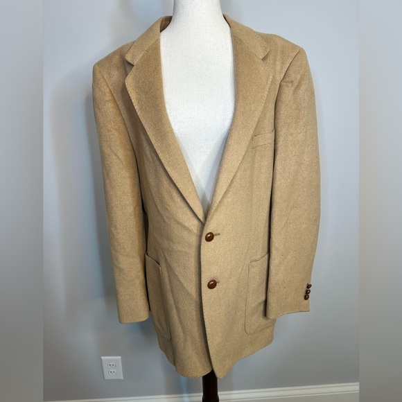 Size 40 tan Camel Hair collared blazer by Linden Clothes Lineberry’s sport coat - Picture 1 of 10